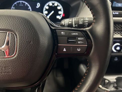 Certified 2025 Honda HR-V Sport image 26