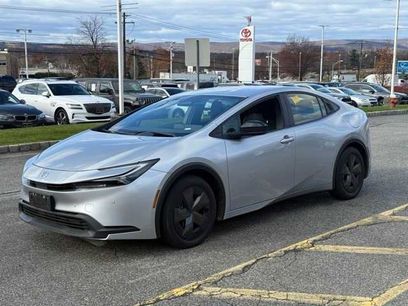 Used 2024 Toyota Prius LE
