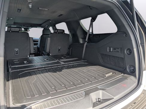 New 2026 GMC Yukon XL Denali w/ Sun & Power Step Package image 20