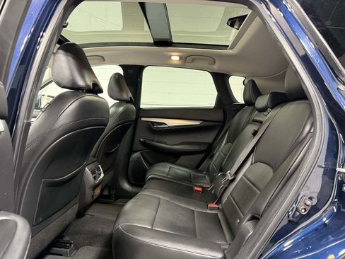 Used 2019 INFINITI QX50 Luxe w/ Navigation Package image 18