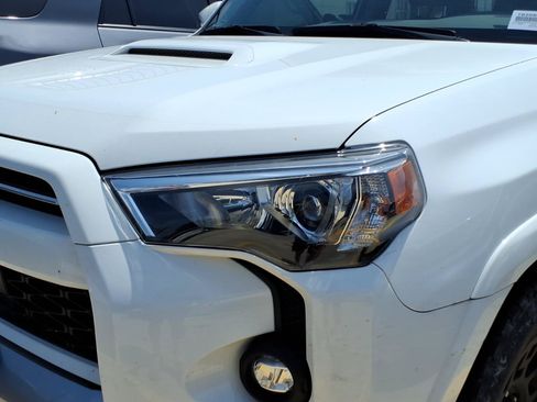 Used 2023 Toyota 4Runner TRD Off-Road AWD/4WD image 2
