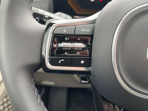 New 2026 Kia Carnival EX image 25