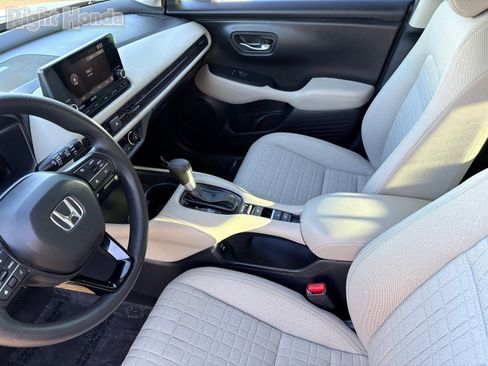 Certified 2024 Honda HR-V LX image 13