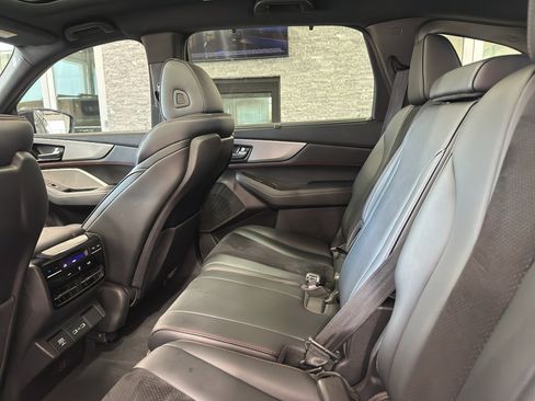 Used 2022 Acura MDX A-Spec image 14