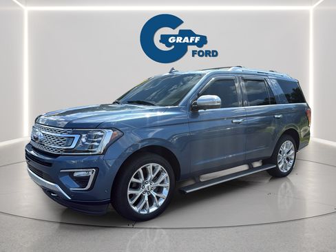 Used 2018 Ford Expedition Platinum AWD/4WD image 2