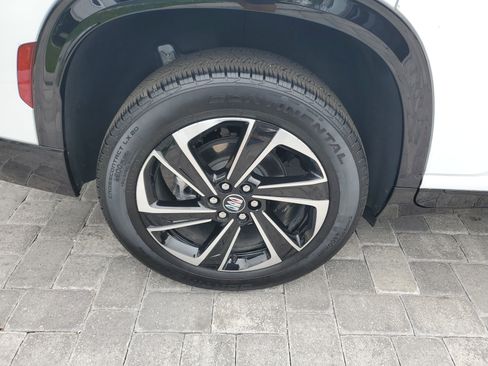 Certified 2025 Buick Enclave Sport Touring w/ Power Package image 7