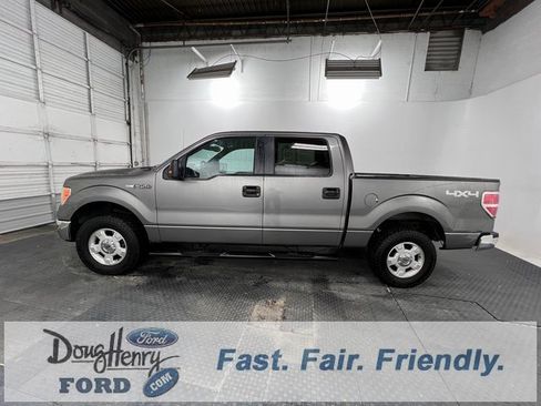 Used 2014 Ford F150 XLT w/ XLT Convenience Package image 4