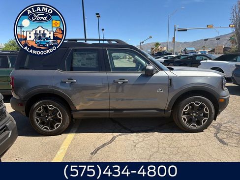 New 2025 Ford Bronco Sport Outer Banks w/ Outer Banks Tech Package+ AWD/4WD image 6