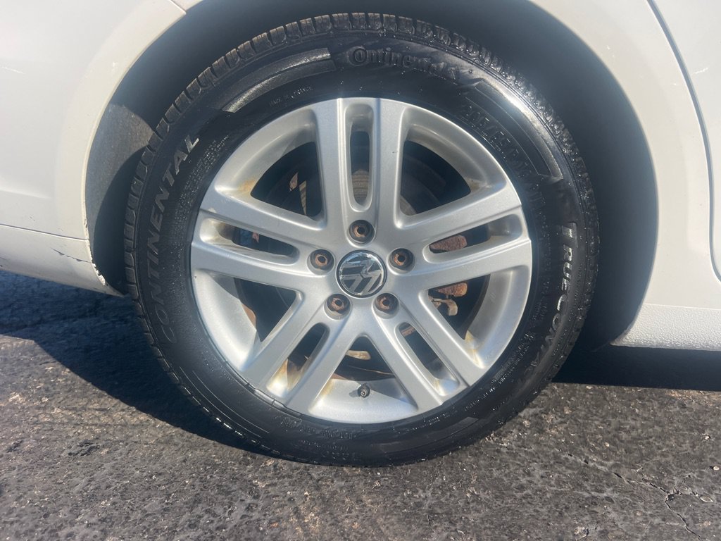 Used 2013 Volkswagen Jetta TDI FWD image 35