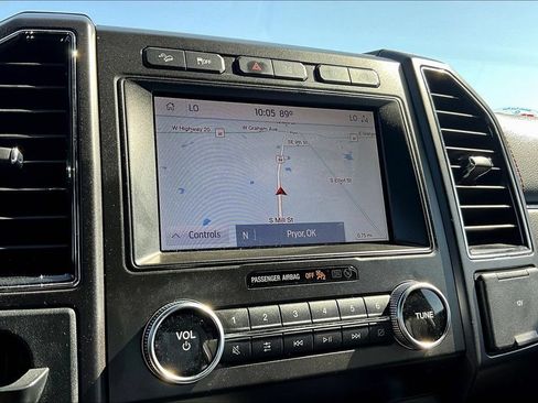 Used 2020 Ford Expedition Limited w/ Equipment Group 303A AWD/4WD image 24