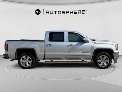 Used 2018 GMC Sierra 1500 SLT AWD/4WD image 10