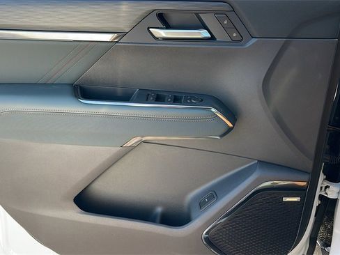 New 2026 GMC Acadia AT4 image 24