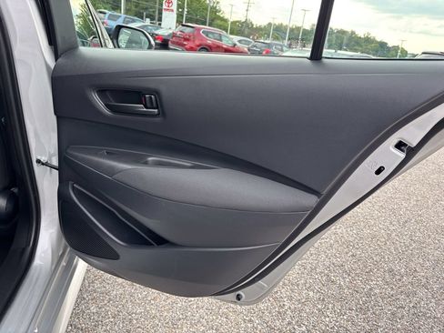 Used 2024 Toyota Corolla LE FWD image 39
