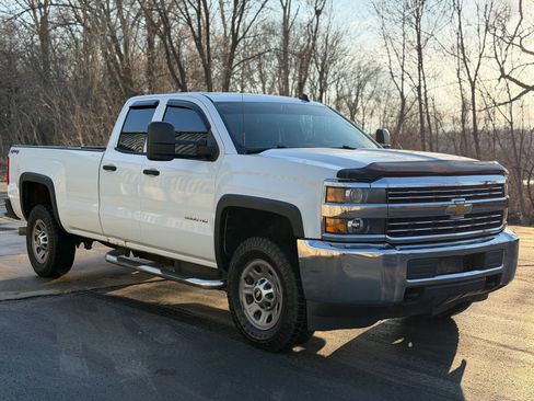 Used 2015 Chevrolet Silverado 3500 W/T w/ WT Fleet Convenience Package image 3