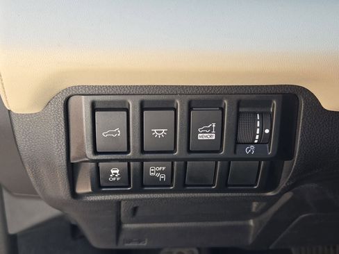 Used 2020 Subaru Ascent Limited w/ Popular Package #2 AWD/4WD image 15