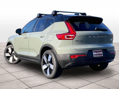 Used 2023 Volvo XC40 Recharge Ultimate image 15
