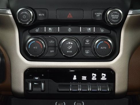 Used 2021 RAM 1500 Laramie image 35