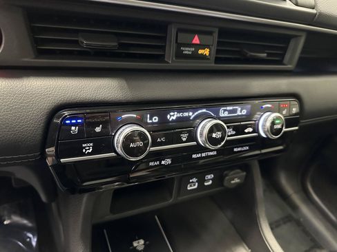 Certified 2024 Honda Pilot Elite image 28
