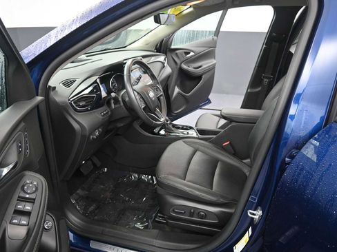 Used 2023 Buick Encore GX Essence w/ Advanced Technology Package image 12
