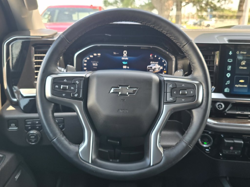 Used 2025 Chevrolet Silverado 1500 LT Trail Boss w/ Convenience Package II AWD/4WD image 14
