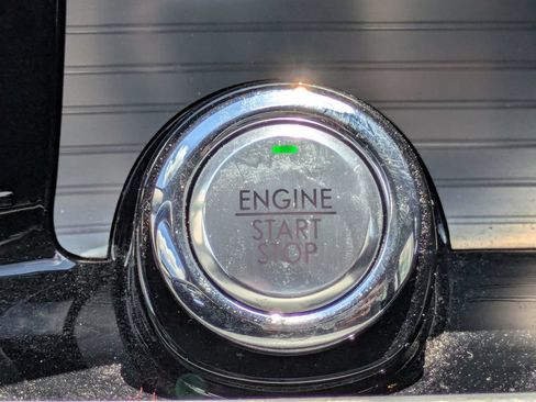 Used 2022 Lincoln Corsair Reserve AWD/4WD image 29