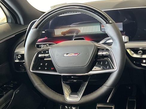 New 2026 Cadillac Lyriq V image 12