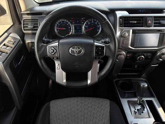 Used 2015 Toyota 4Runner SR5 RWD image 15