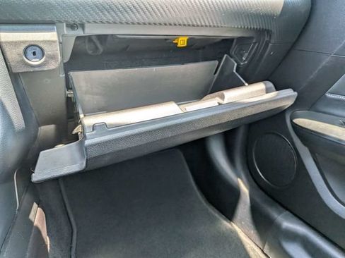 Used 2019 Ford Mustang Convertible RWD image 20