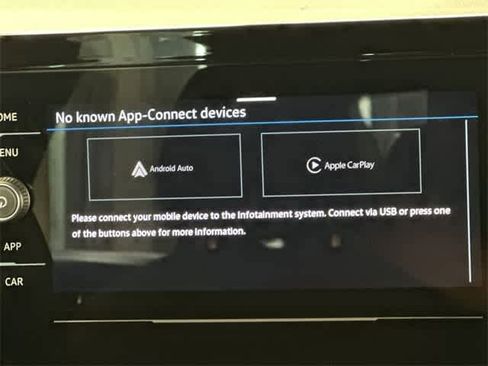 Certified 2025 Volkswagen Jetta Sport image 11