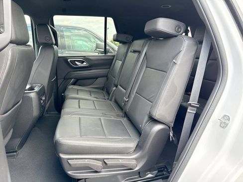 Used 2024 Chevrolet Tahoe LT AWD/4WD image 14