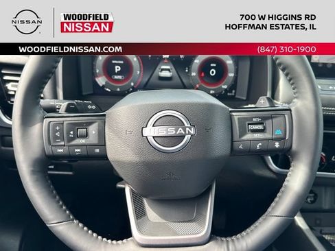 Certified 2025 Nissan Rogue SL AWD/4WD image 42