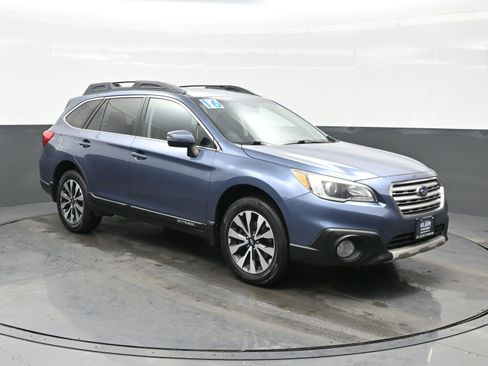 Used 2016 Subaru Outback 2.5i Limited image 8