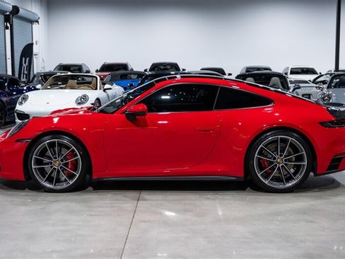 Used 2020 Porsche 911 Carrera S w/ Sport Package RWD image 3