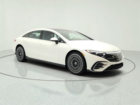 Used 2023 Mercedes-Benz EQS 450+ 4MATIC Sedan image 3