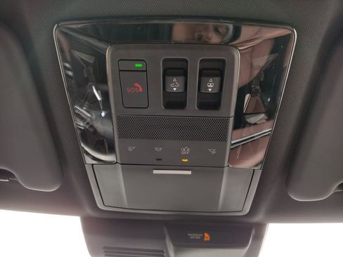 New 2026 Mitsubishi Outlander SEL image 23