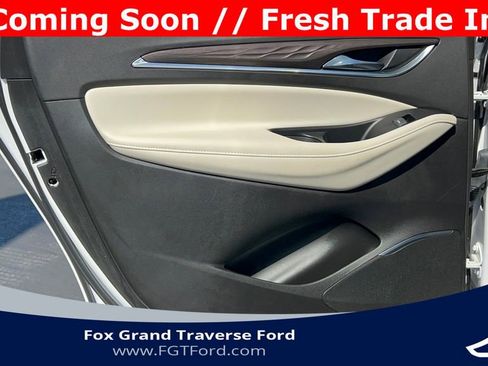 Used 2023 Buick Enclave Avenir w/ Trailering Package, 5000 lbs. AWD/4WD image 35