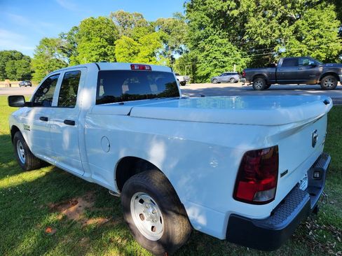 Used 2013 RAM 1500 Tradesman w/ Popular Equipment Group AWD/4WD image 2