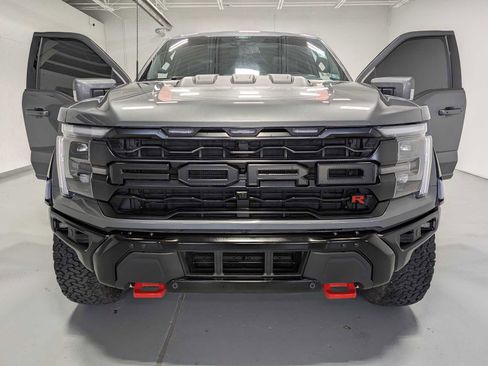 Used 2025 Ford F150 Raptor w/ Equipment Group 803A Raptor R image 17