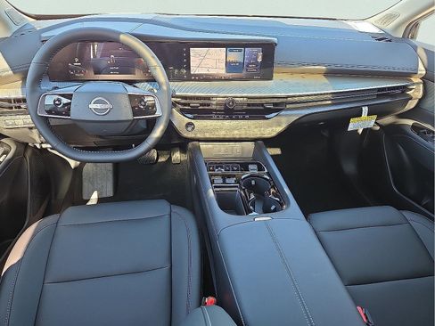 New 2025 Nissan Murano SL image 11