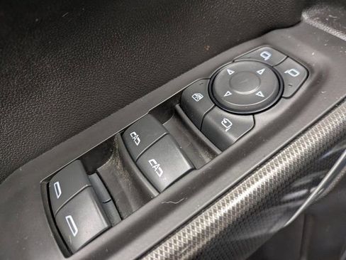 Used 2020 GMC Sierra 1500 AT4 w/ AT4 Premium Package image 9