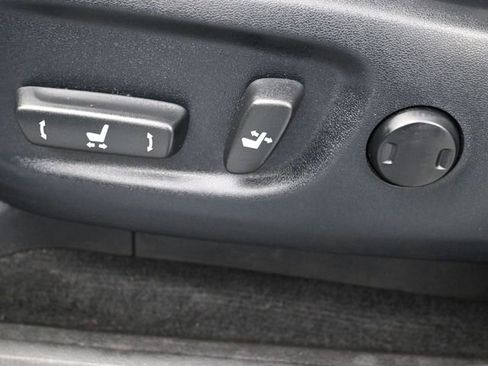 Used 2016 Toyota 4Runner SR5 image 11