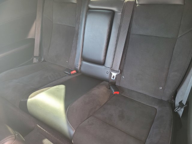 Used 2017 Dodge Challenger R/T Scat Pack RWD image 13