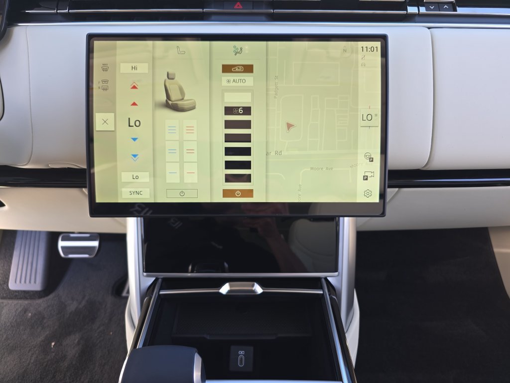 New 2027 Land Rover Range Rover SE AWD/4WD image 25