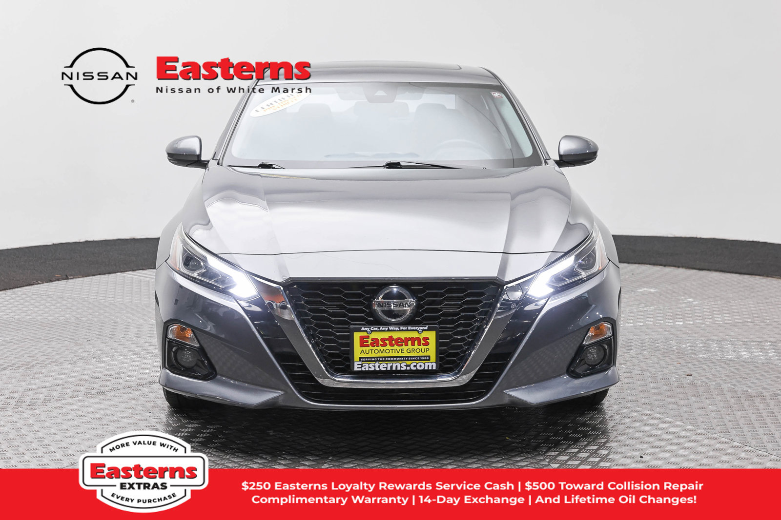 Used 2020 Nissan Altima 2.5 SV FWD image 2