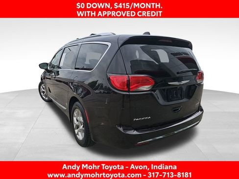 Used 2018 Chrysler Pacifica Limited w/ Advanced Safetytec Group FWD image 5