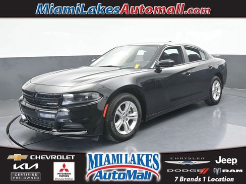 Used 2023 Dodge Charger SXT image 1