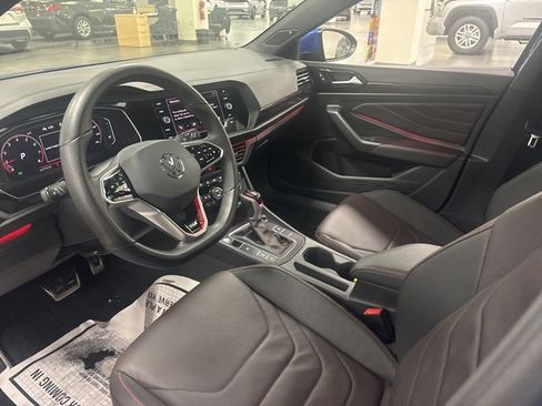 Used 2024 Volkswagen Jetta GLI Autobahn image 13