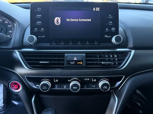 Used 2018 Honda Accord LX image 19