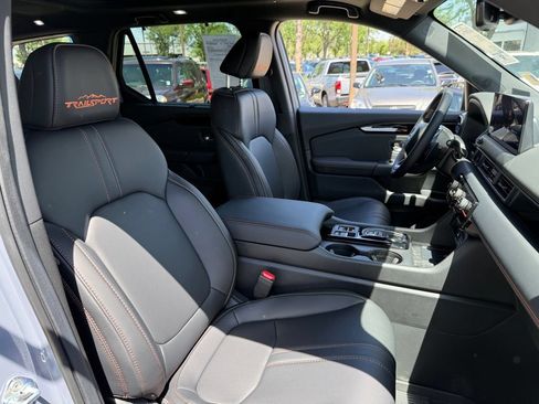 Certified 2026 Honda Pilot TrailSport image 23
