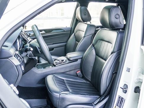 Used 2018 Mercedes-Benz GLE 350 image 21